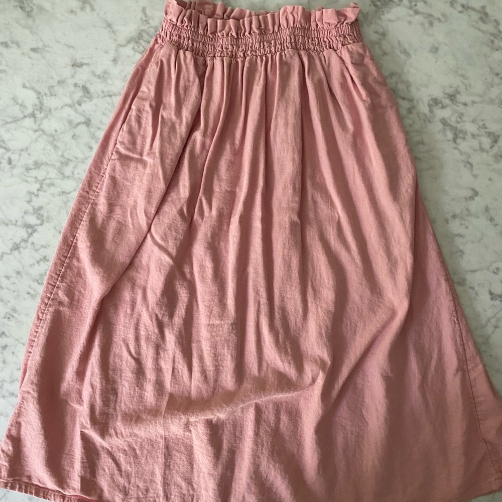 Pink cotton smocked skirt